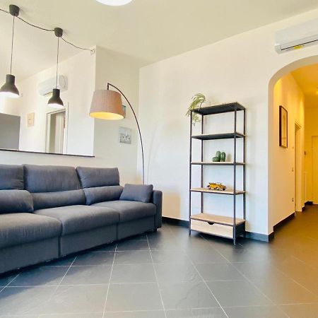 Sea View Apartment 5 Mt From The Beach Salerno Eksteriør bilde